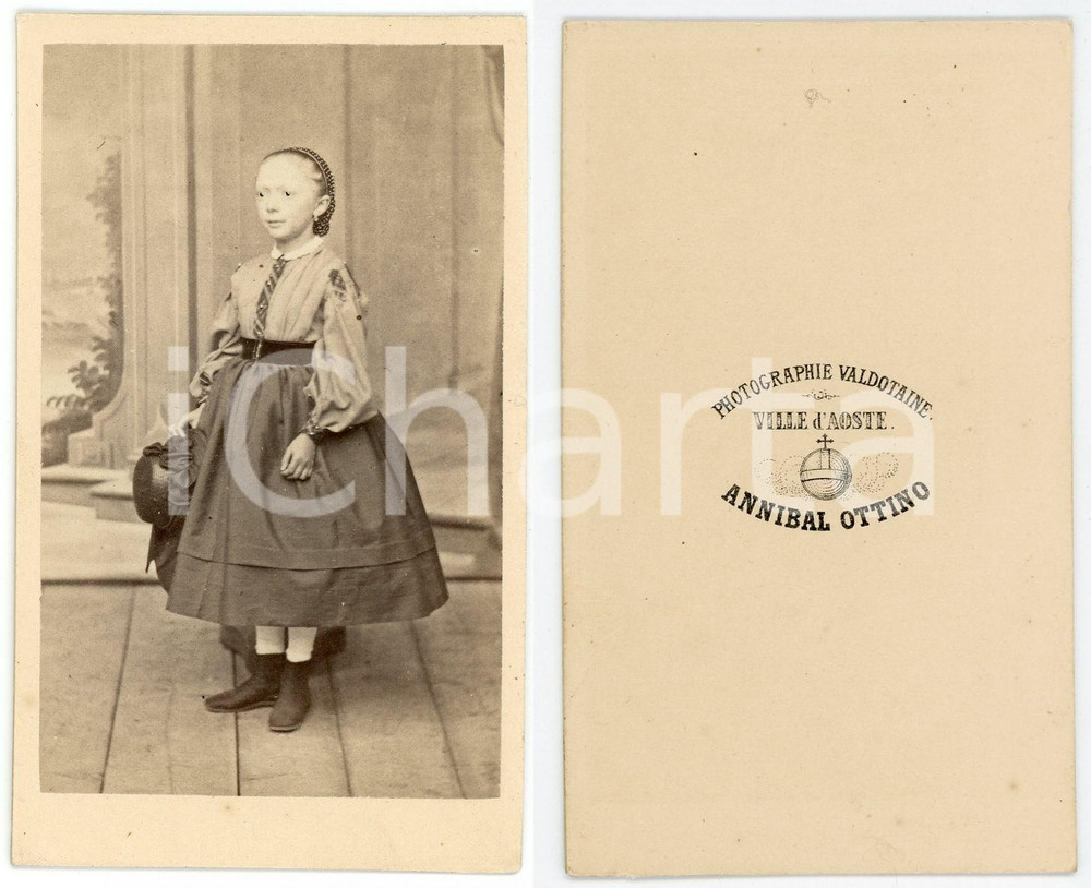 1900 ca AOSTA Ritratto di una fanciulla - Foto Annibal OTTINO - CDV  Fotografia originale d'epoca.CONDIZIONI: FAIR FORMATO: CDV    originale e autentica 1
