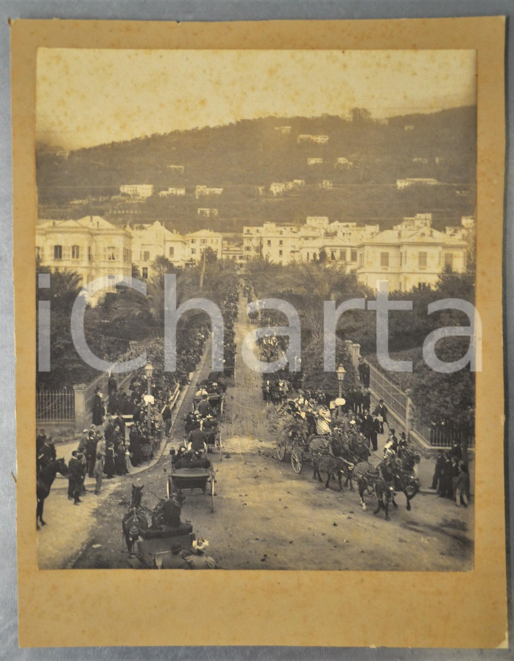 Fotografia d epoca originale 1910 ca CARNAVAL DE NICE  Corso fleuri  Défilé petits chars  RARE Photo 27x34 1