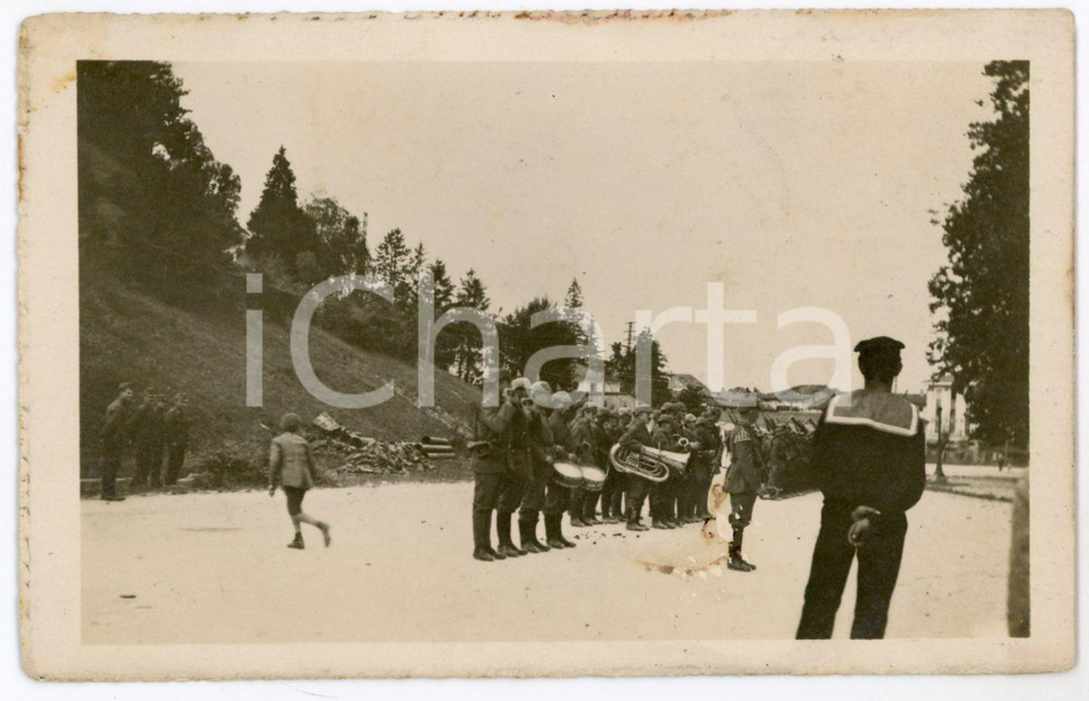 1915 ca WW1 - UDINE Cambio della guardi in piazza Umberto I - Cartolina FP NV Cartolina postale d'epoca, non viaggiata. CONDIZIONI: VERY POOR (abrasione al recto, macchie ai margini)FORMATO: FP    originale e autentica 1