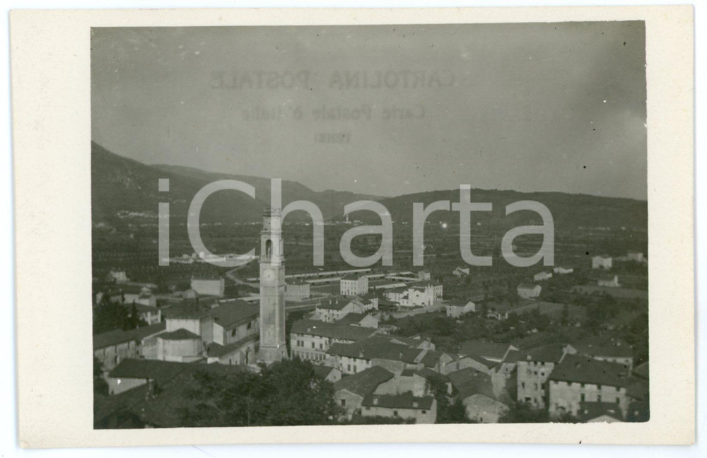 1915 ca PIOVENE ROCCHETTE (VI) Panorama con Chiesa di Santo Stefano - Foto 13x8 Fotografia d'epoca in formato cartolina postale. CONDIZIONI: FAIR (scritte del verso in trasparenza al recto)FORMATO: 13x8 cm    originale e autentica 1