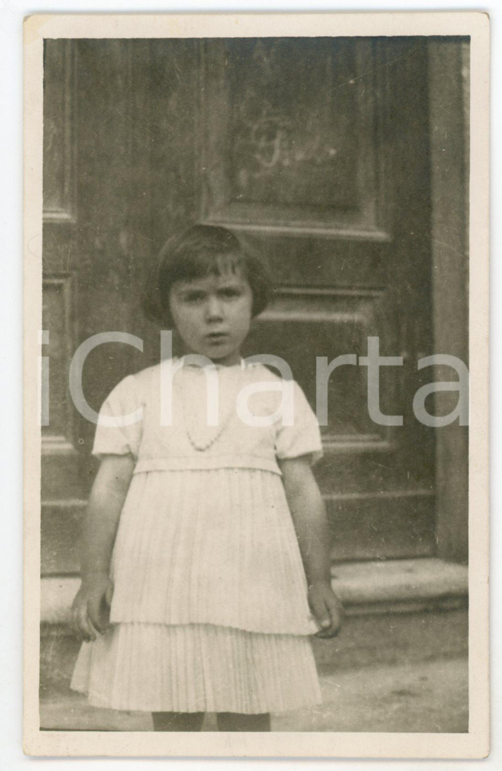 1922 GIAVENO (TO) Ritratto di Annamaria GERARDI bambina - Ritratto *Foto 9x14  Fotografia d'epoca,  in formato cartolina postale.CONDIZIONI: GFORMATO: 9x14 cm    originale e autentica 1