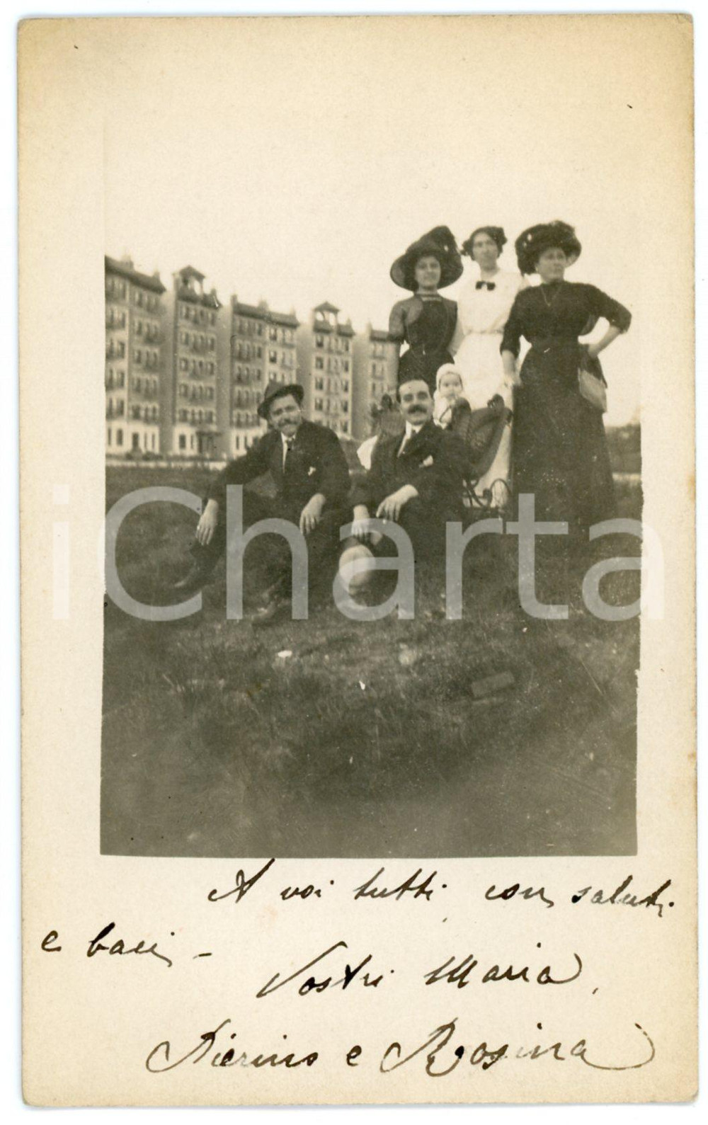 1910 ca FORT GEORGE (SCOTLAND) Gruppo di escursionisti italiani - Foto 9x14 cm  Fotografia d'epoca, in formato cartolina postale.CONDIZIONI: F (piegatura al lato inferiore)FORMATO: 9x14 cm    originale e autentica 1