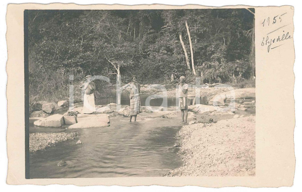 1955 CONGO BELGE - THYSVILLE Mbanza-Ngungu NU ETHNIQUE Carte postale FP VG  Cartolina postale d'epoca, viaggiata.CONDIZIONI: FAIR (lieve piegatura all'angolo inferiore sinistro)FORMATO: FP    originale e autentica 1