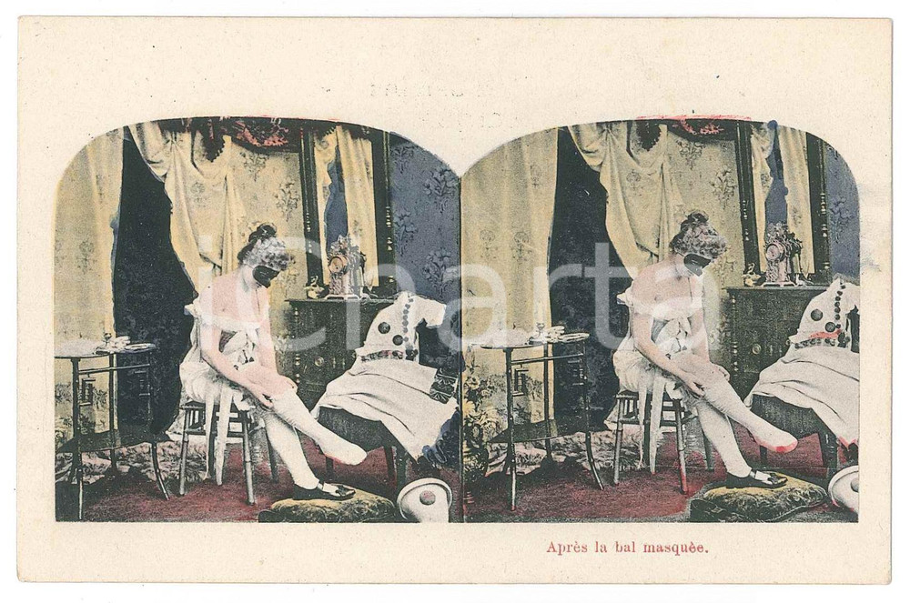 Cartolina originale da collezione 1900 ca BELGIQUE AprÃ¨s la bal masquÃ©e  Woman undressing  Stereo Postcard RARE 1