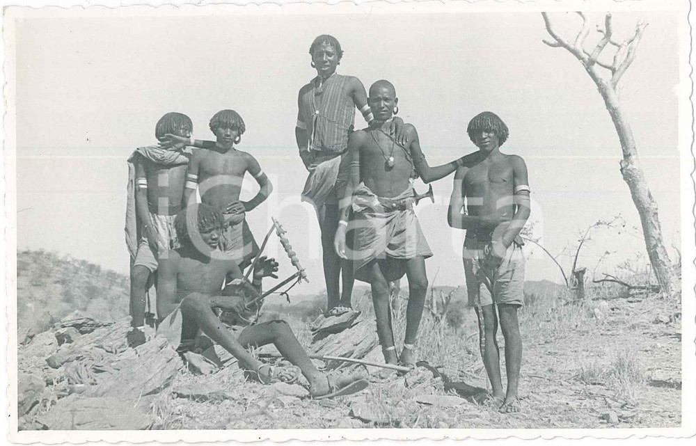 1925 ca GENTI DELL'ERITREA Uomini Cunama - Tica ^Cartolina FP NV  Cartolina postale d'epoca, non viaggiata.EDITORE: Edizioni Foto Lusvardi - AsmaraCONDIZIONI: GOODFORMATO: FP    originale e autentica 1