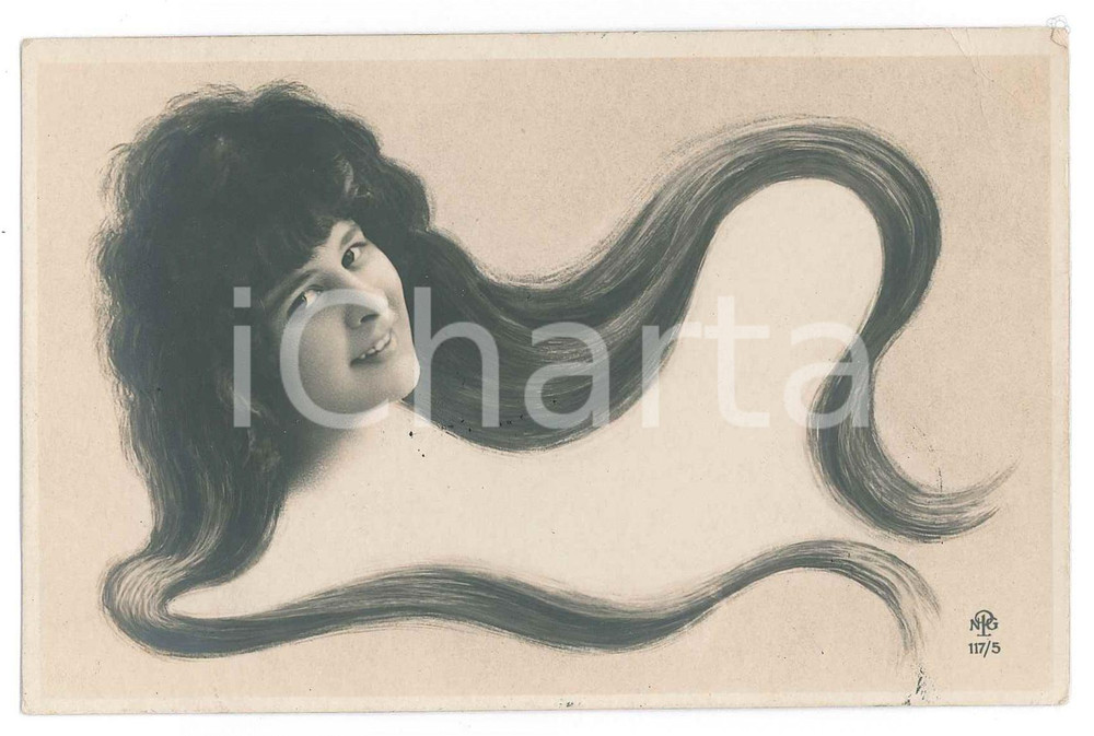 1902 ART NOUVEAU Lady with long hair - Old postcard  Cartolina postale d'epoca, viaggiata.CONDIZIONI: P (piegatura al lato superiore)FORMATO: FP    originale e autentica 1