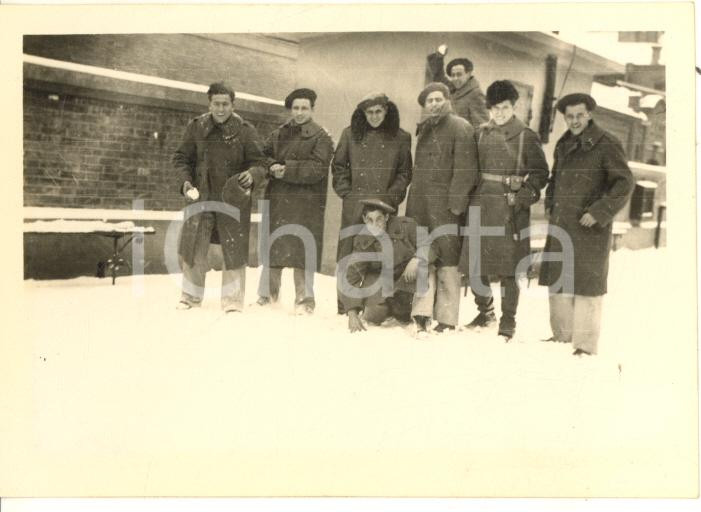 1935 ca CINA TIENTSIN Caserma "Carlotto" Leoni di SAN MARCO - Neve (1) *Foto 9x6 Fotografia d'epoca.CONDIZIONI: GFORMATO: 9x6 cm    originale e autentica 1