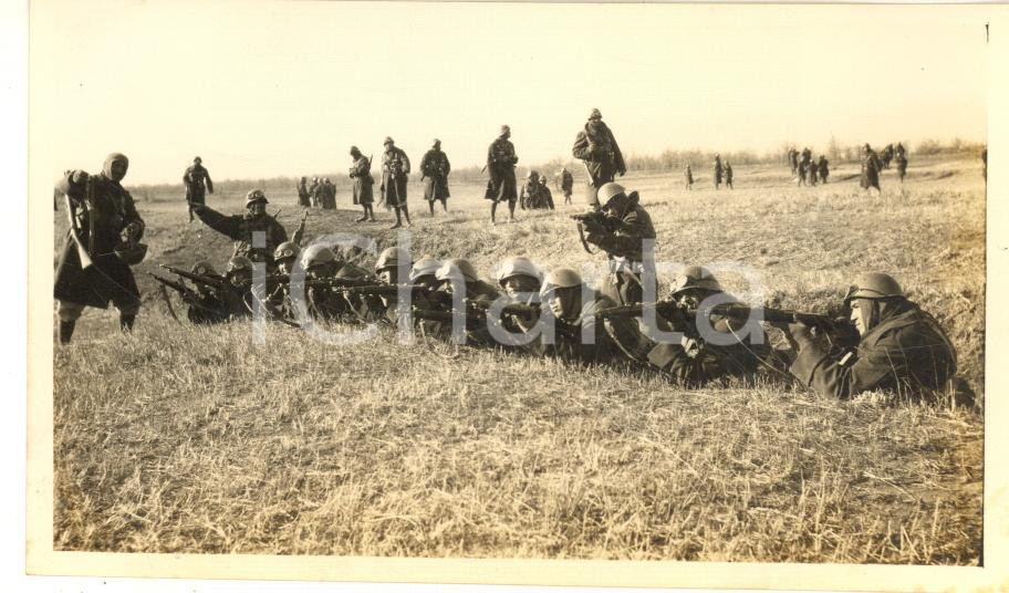 1935 ca CINA TIENTSIN Leoni di SAN MARCO - Esercitazioni all'arsenale (1) Foto Fotografia d'epoca.CONDIZIONI: GFORMATO: 11x7 cm    originale e autentica 1