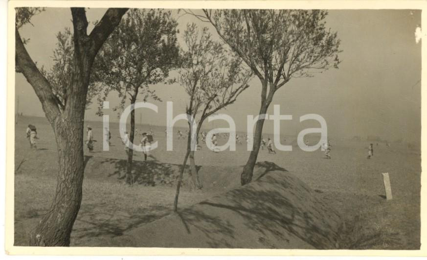 1935 ca CINA TIENTSIN Leoni di SAN MARCO - Esercitazioni all'arsenale (8) Foto Fotografia d'epoca.CONDIZIONI: GFORMATO: 11x7 cm    originale e autentica 1