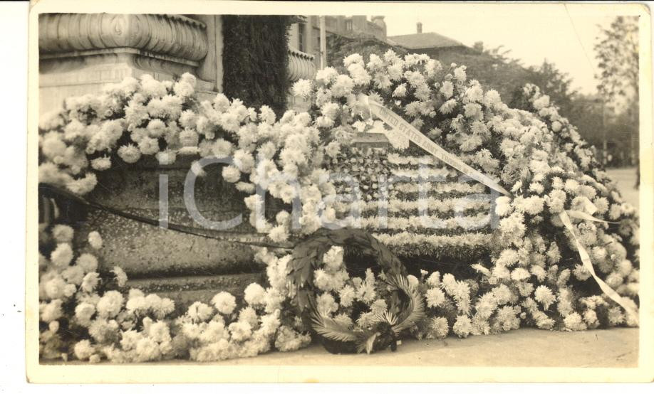 1935 ca CINA TIENTSIN Colonna della Vittoria - Corona US Army *Foto 11x6 Fotografia d'epoca.CONDIZIONI: P (piegatura angolare)FORMATO: 11x6 cm    originale e autentica 1