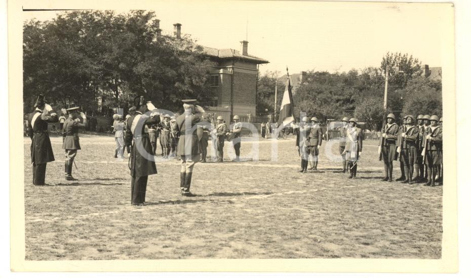 1935 ca CINA TIENTSIN Leoni di SAN MARCO - Saluto militare *Foto 11x7 cm Fotografia d'epoca.CONDIZIONI: GFORMATO: 11x7 cm    originale e autentica 1