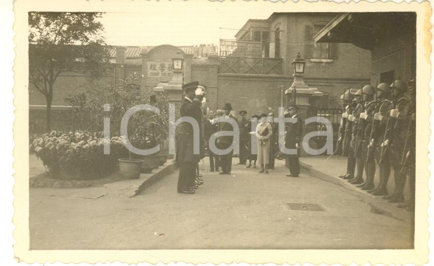 1935 ca CINA TIENTSIN Caserma "Carlotto" Leoni di SAN MARCO - Picchetto d'onore Fotografia d'epoca.CONDIZIONI: G FORMATO: 11x7 cm    originale e autentica 1