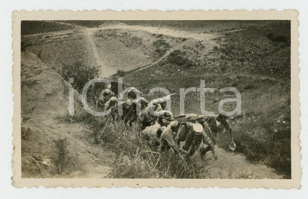 1935 ca CINA TIENTSIN Leoni di SAN MARCO - Esercitazioni *Foto Fotografia d'epoca. FAIR/discreto Lievi smussature angolari e lievi fioriture al lato inferiore Formato: 11x6 originale e autentica 1