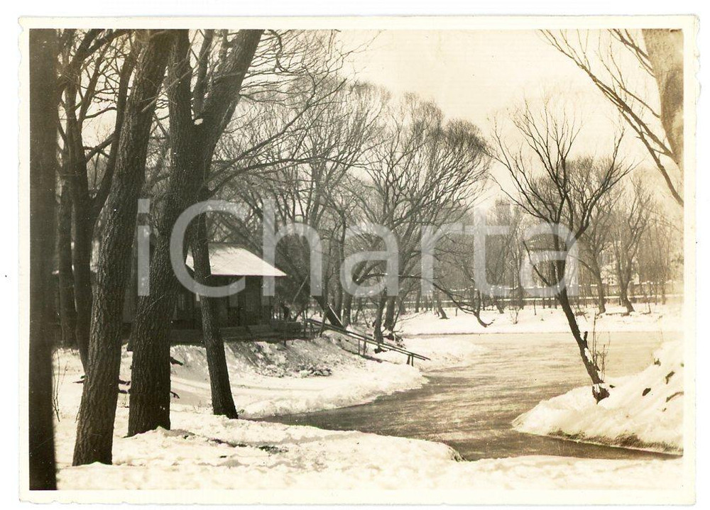 1935 ca CINA TIENTSIN - Paesaggio innevato con alberi e fiume - Fotografia Fotografia d'epoca. GOOD/buono  Formato: 8 x 6 cm originale e autentica 1