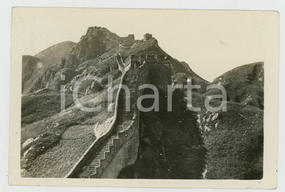 1935 ca CINA - Paesaggio con Grande Muraglia (2) - Foto VINTAGE 11x7 cm Fotografia d'epoca.CONDIZIONI: F (lievi abrasioni angolari) FORMATO: 11x7 cm    originale e autentica 1