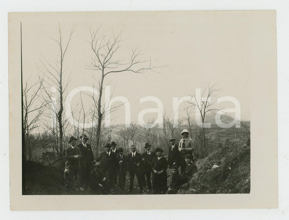 1920 ca LOMBARDIA Gruppo Escursionisti VOGHERA - Gita in montagna *Foto (1) Fotografia d'epoca. GOOD/buono  Formato: 12 x 9 cm originale e autentica 1
