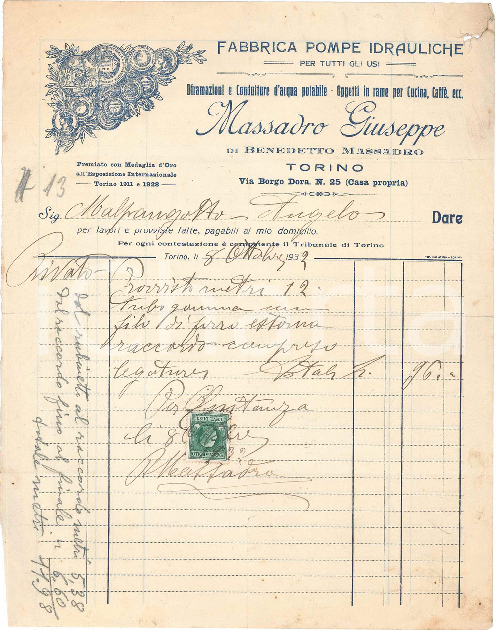 1932 TORINO Via Borgo Dora - Giuseppe MASSADRO Fabbrica pompe idrauliche Fattura Fattura commerciale d'epoca, manoscritta, su carta intestata illustrata.Con marca da bollo.CONDIZIONI: FAIR (piegature d'epoca, strappo all'angolo superiore destro)    originale e autentica 1