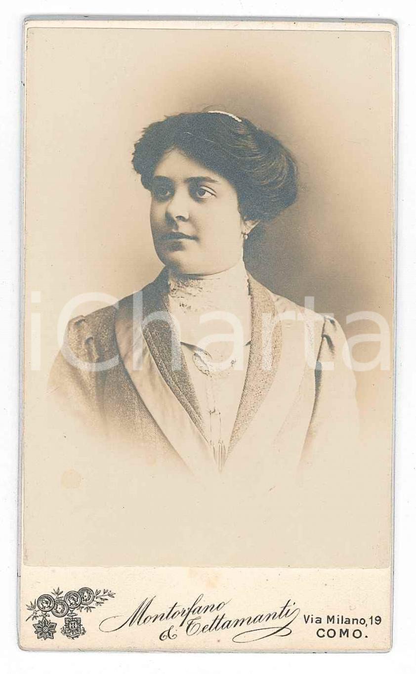 1912 COMO Ritratto di Emilia VIOLI Foto MONTORFANO & TETTAMANTI CDV  Fotografia d'epoca, su cartoncino.FOTOGRAFO: Montorfano &amp; Tettamanti - Como, Via Milano 19 GOOD/buono  Formato: CDV (6x10 cm) originale e autentica 1
