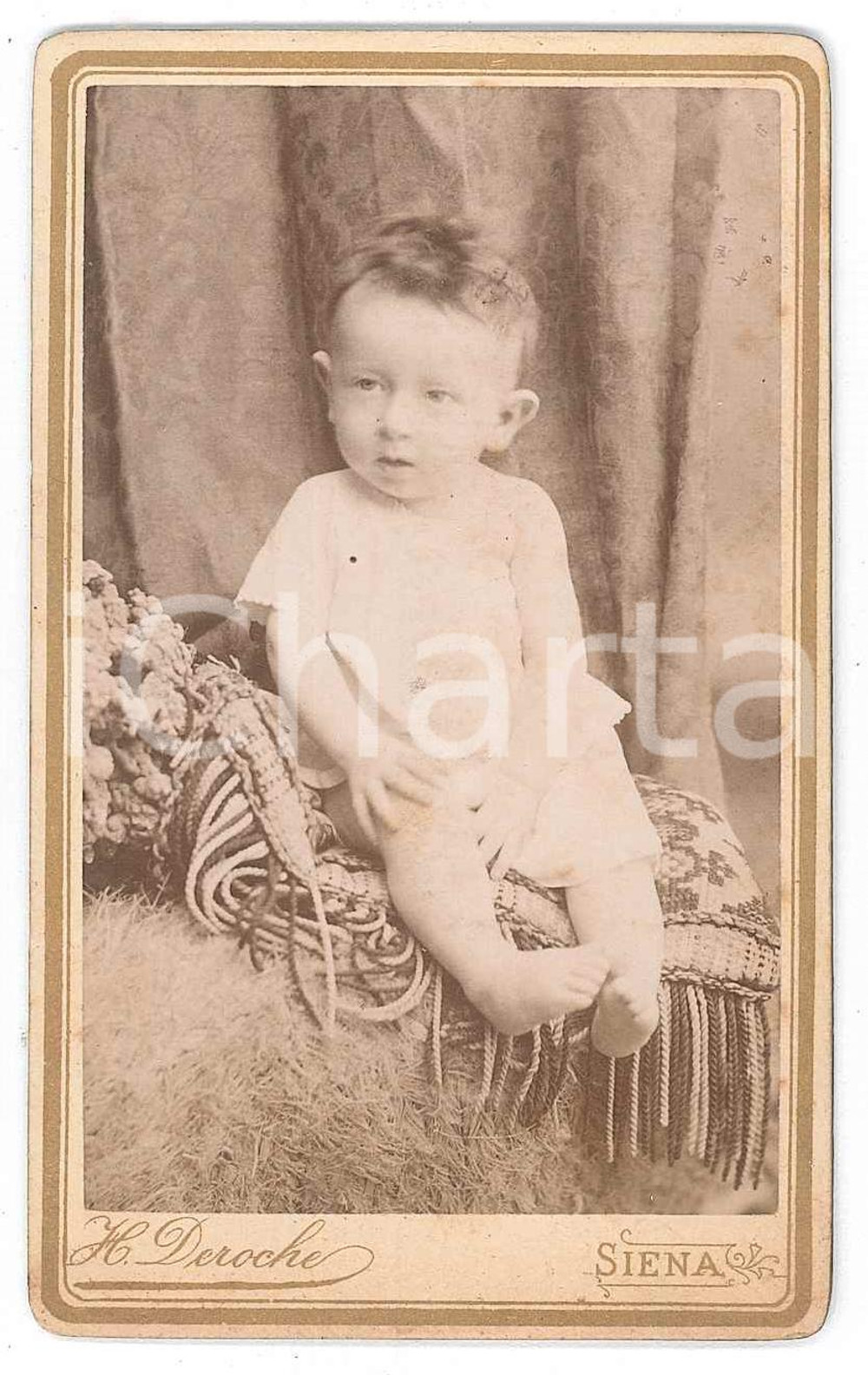 1870 ca SIENA Ritratto di un bambino - Foto F. DEROCHE - CDV  Fotografia d'epoca, su cartoncino.FOTOGRAFO: F. Deroche - Siena, Piazza Santo Spirito 5 GOOD/buono  Formato: CDV (6x10 cm) originale e autentica 1