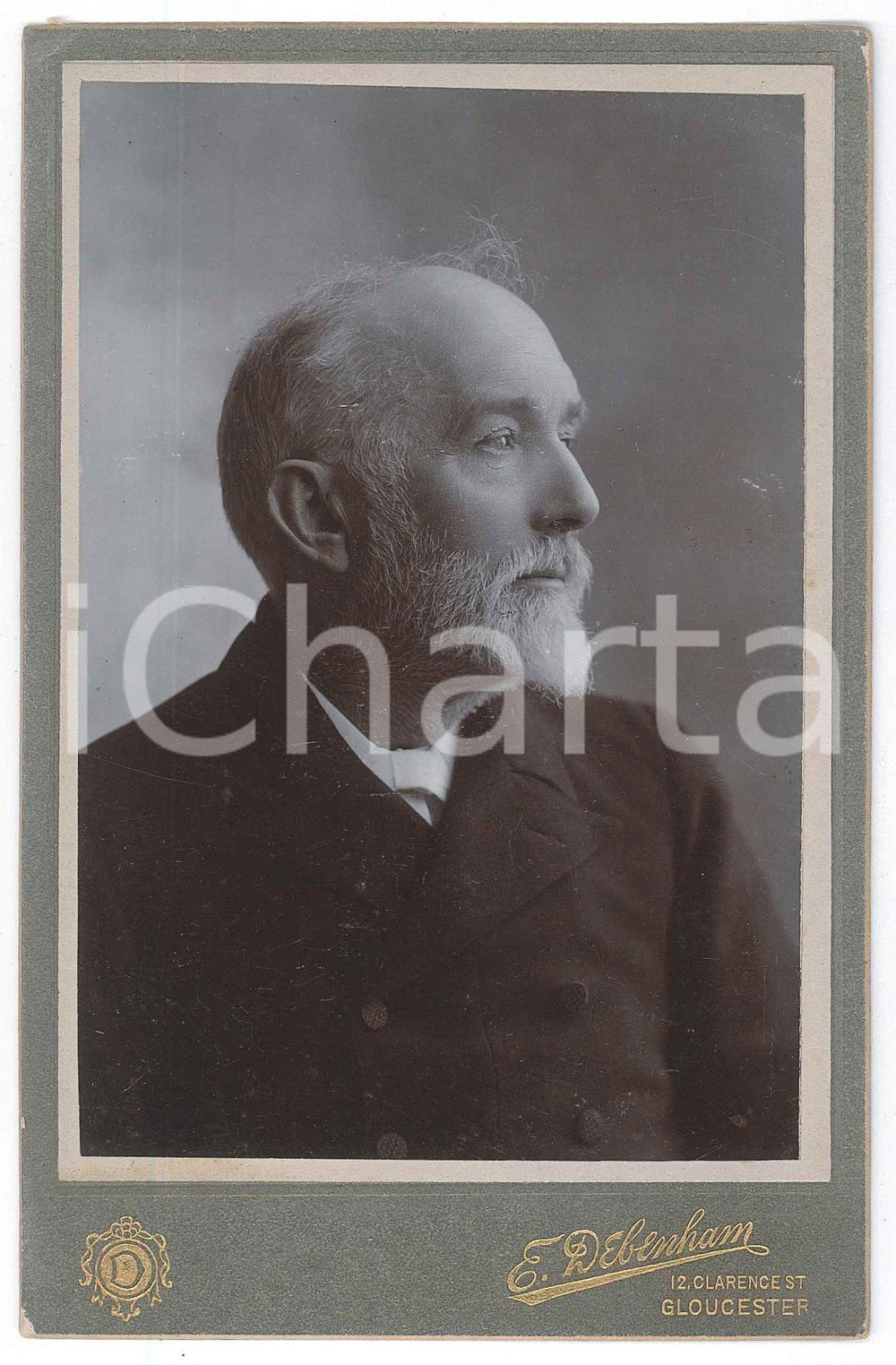 Fotografia d epoca originale 1905 ca GLOUCESTER UK Ritratto maschile di profilo  Foto E. DEBENHAM 1