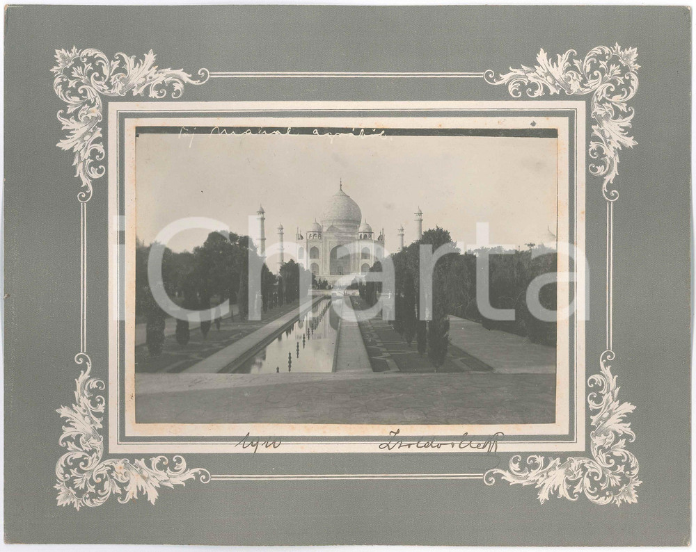 1910 Zsoldos ELEK - INDIA - Taj Mahal mausoleum - Photo 28x22 cm  Fotografia d'epoca, montata su cartoncino rigido, che reca la firma del fotografo e la didascalia originale al negativo.FOTOGRAFO: Zsoldos Elek GOOD/buono  Formato: 28x22 cm originale e autentica 1