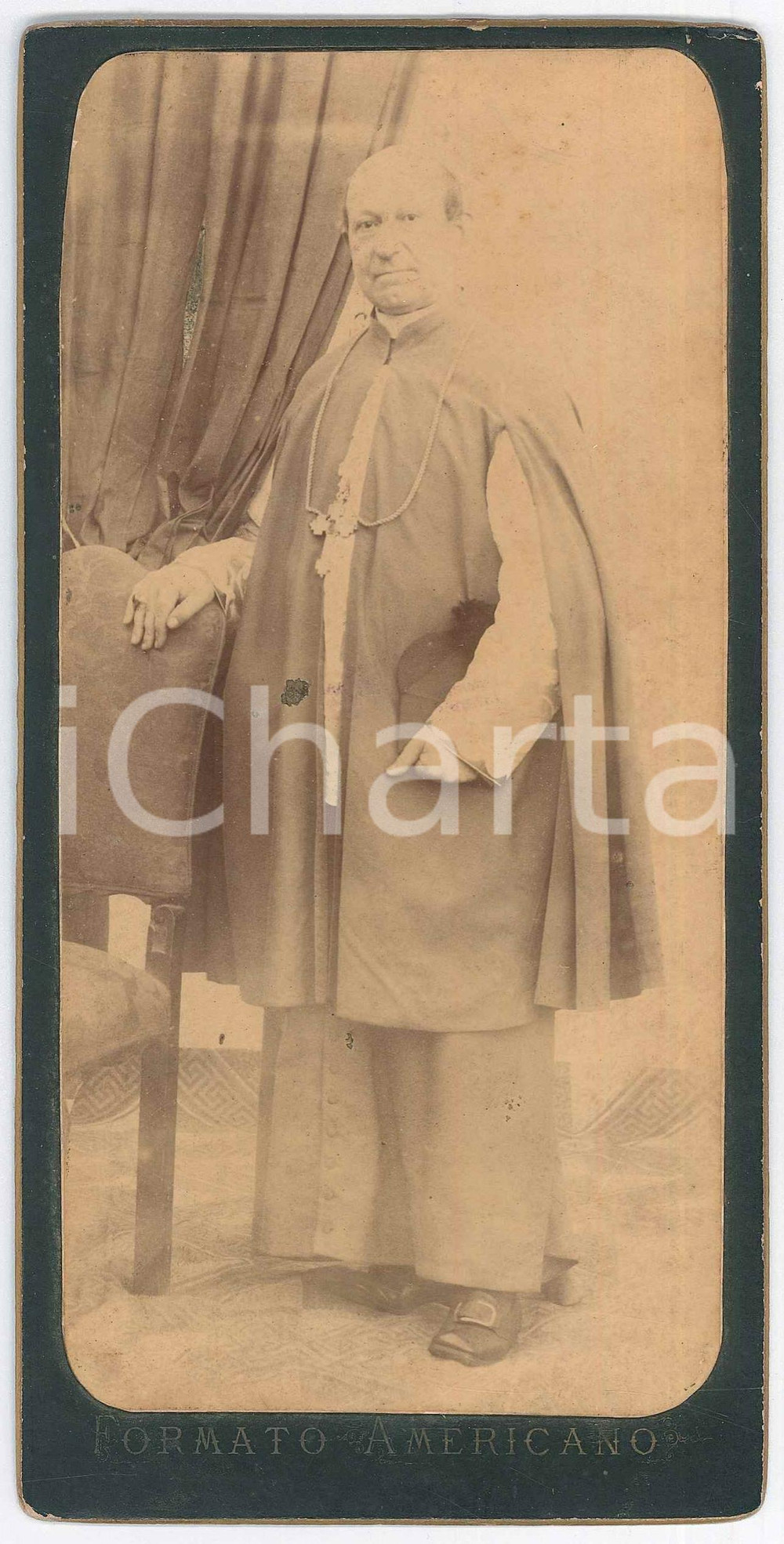 1890 ca ASSISI Ritratto del vescovo - Fotografia G. CARLOFORTI 10x21 cm Fotografia d'epoca, su cartoncino rigido. GOOD/buono  Formato: 10x21 cm originale e autentica 1
