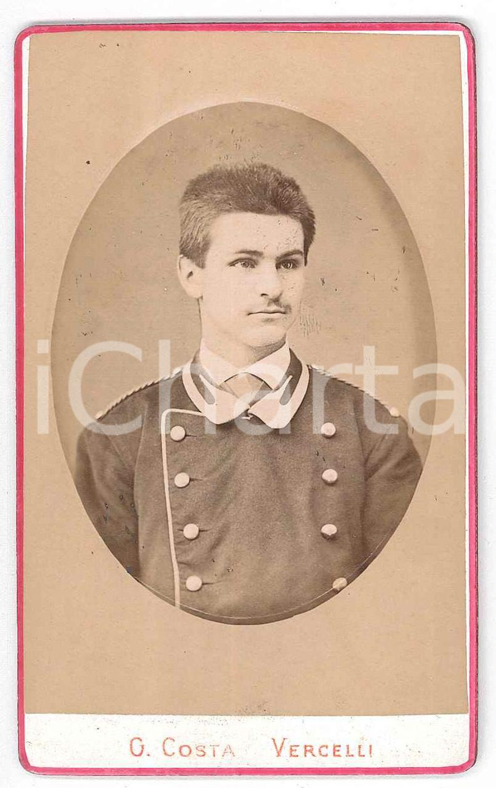 1880 ca VERCELLI Ritratto di allievo ufficiale - Foto Giuseppe COSTA CDV  Fotografia d'epoca, su cartoncino rigido.  GOOD/buono  Formato: 6x10 cm originale e autentica 1