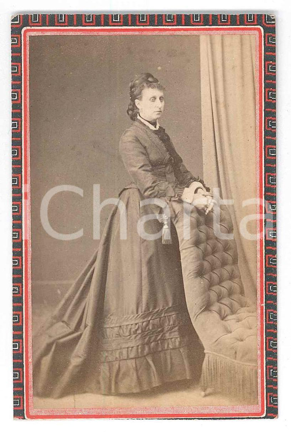 1880 ca ALBI - TARN Portrait de femme - Photo H. PROMPT - CDV Fotografia d'epoca, montata su cartoncino rigido. FAIR/discreto Lievi smussature agli angoli, bruniture diffuse Formato: 6x10 cm originale e autentica 1