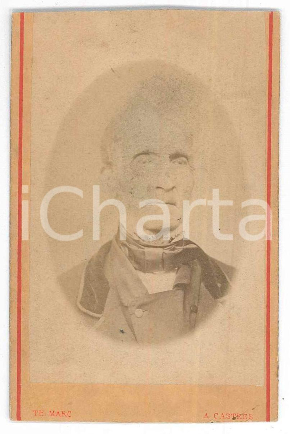 1880 ca CASTRES - TARN Portrait d'un homme âgé - Photo Th. MARC - CDV Fotografia d'epoca, montata su cartoncino rigido. POOR/danneggiato Lievi smussature agli angoli, margine superiore rifilato Formato: 6x10 cm originale e autentica 1