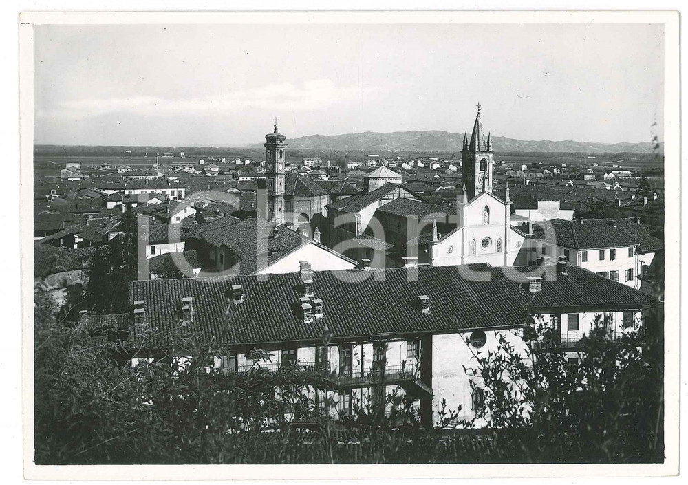 1950 ca VOLPIANO (TO) Veduta panoramica dall'alto *Foto 16x11 cm Fotografia originale d'epoca, con didascalia al verso.   GOOD/buono  Formato: 16x11 cm originale e autentica 1