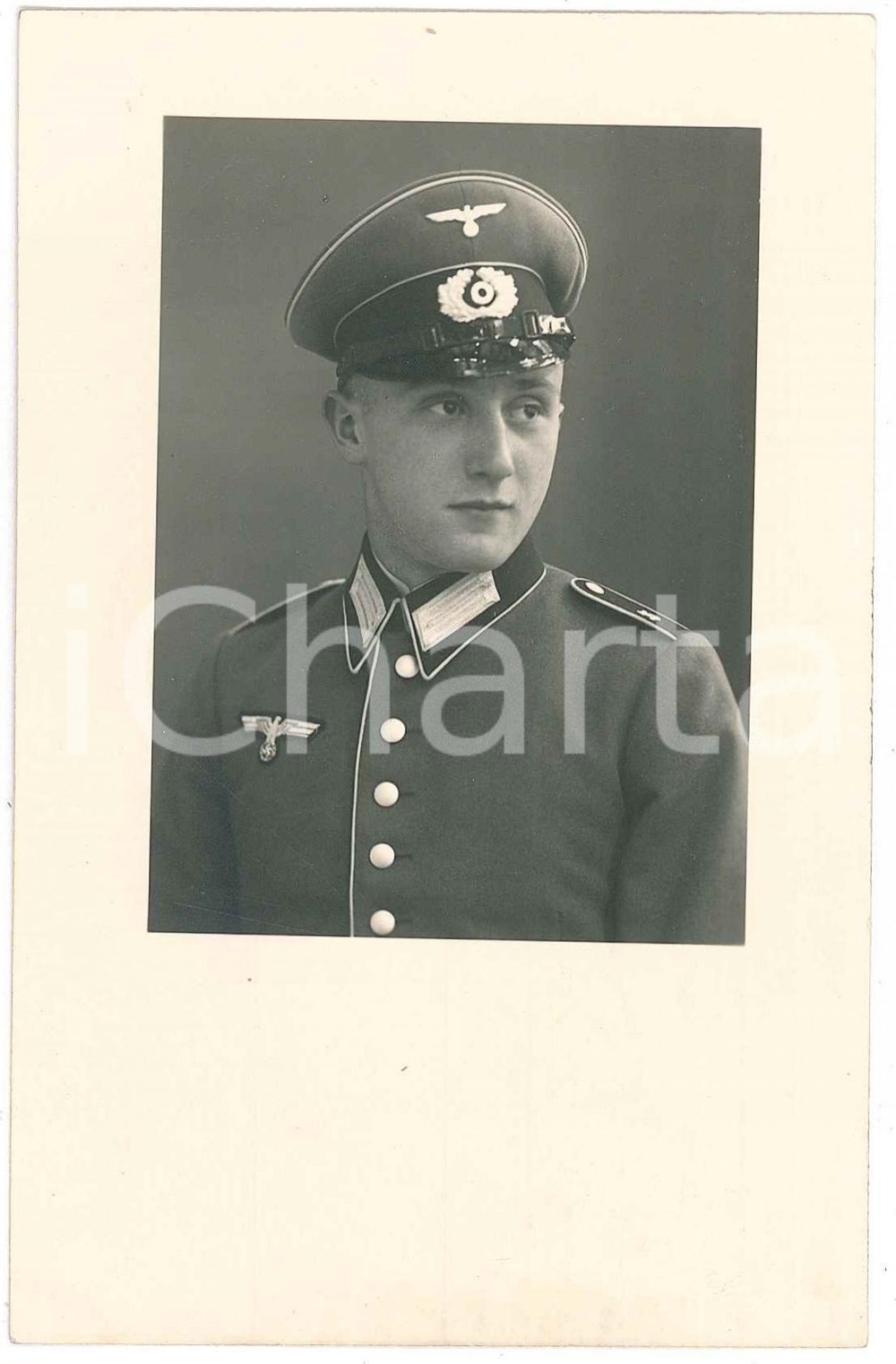 1936 KASSEL (GERMANY) 13 Komp. Inf. Rgt. 15 - Officer - Portrait - Photo Fotografia originale d'epoca.FOTOGRAFO: Carl Eberth - Cassel  FAIR/discreto residui cartacei al verso e piccola abrasione Formato: 9x14 cm originale e autentica 1