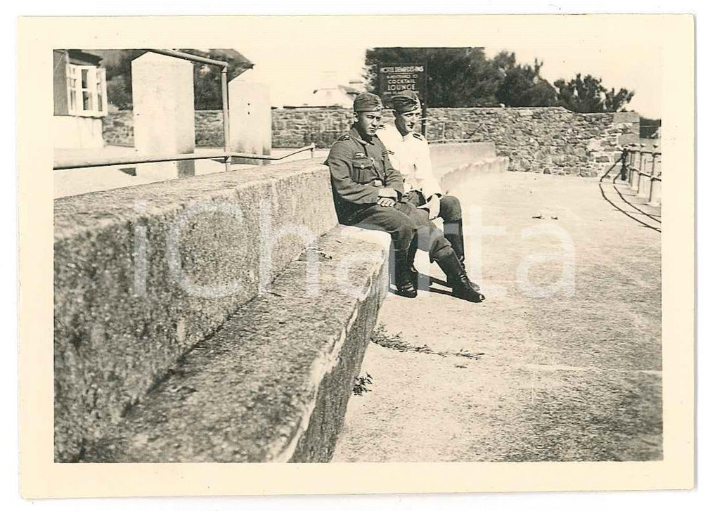 1936 JERSEY (UK) Hotel DEMI-DES-PAS 13 Komp. Inf. Rgt. 15 - Officers *Photo 9x7 Fotografia originale d'epoca.   FAIR/discreto residui cartacei al verso Formato: 9x7 cm originale e autentica 1