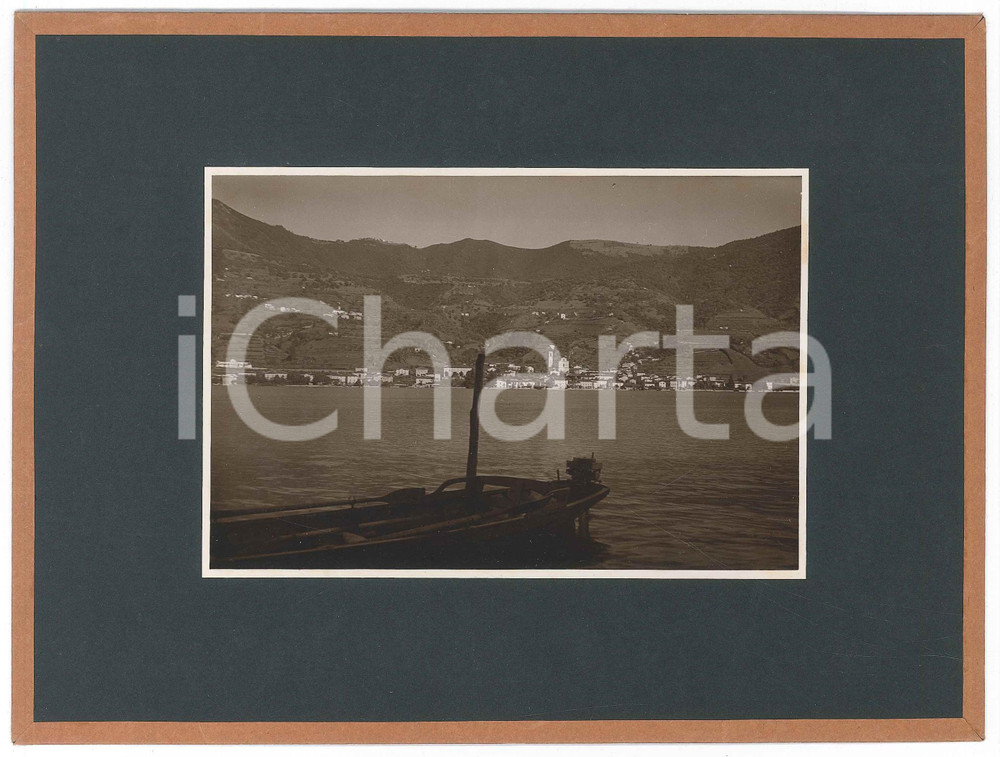 1935 LAGO D'ISEO - SULZANO - Veduta - Fotografia 23x16 cm  Fotografia d'epoca, montata su cartoncino morbido rivestito.Didascalia originale al verso. GOOD/buono  Formato: 23x16 cm originale e autentica 1