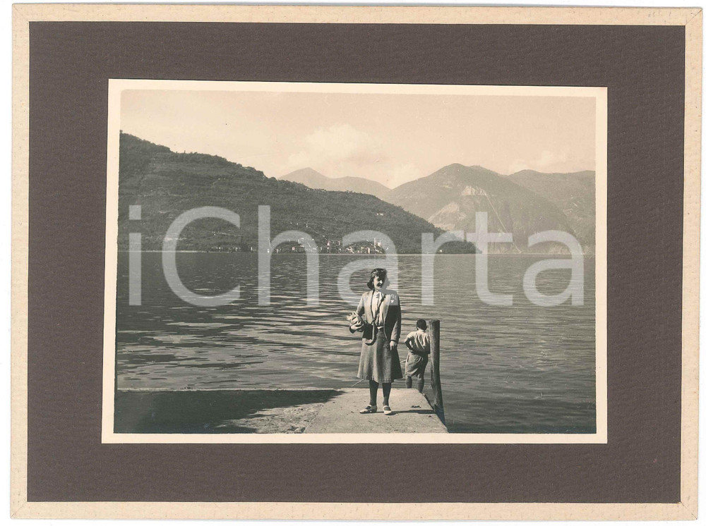 1948 LAGO D'ISEO - CARZANO - Veduta - Foto ANIMATA 23x16 cm  Fotografia d'epoca, montata su cartoncino morbido rivestito.Didascalia originale al verso. GOOD/buono  Formato: 23x16 cm originale e autentica 1