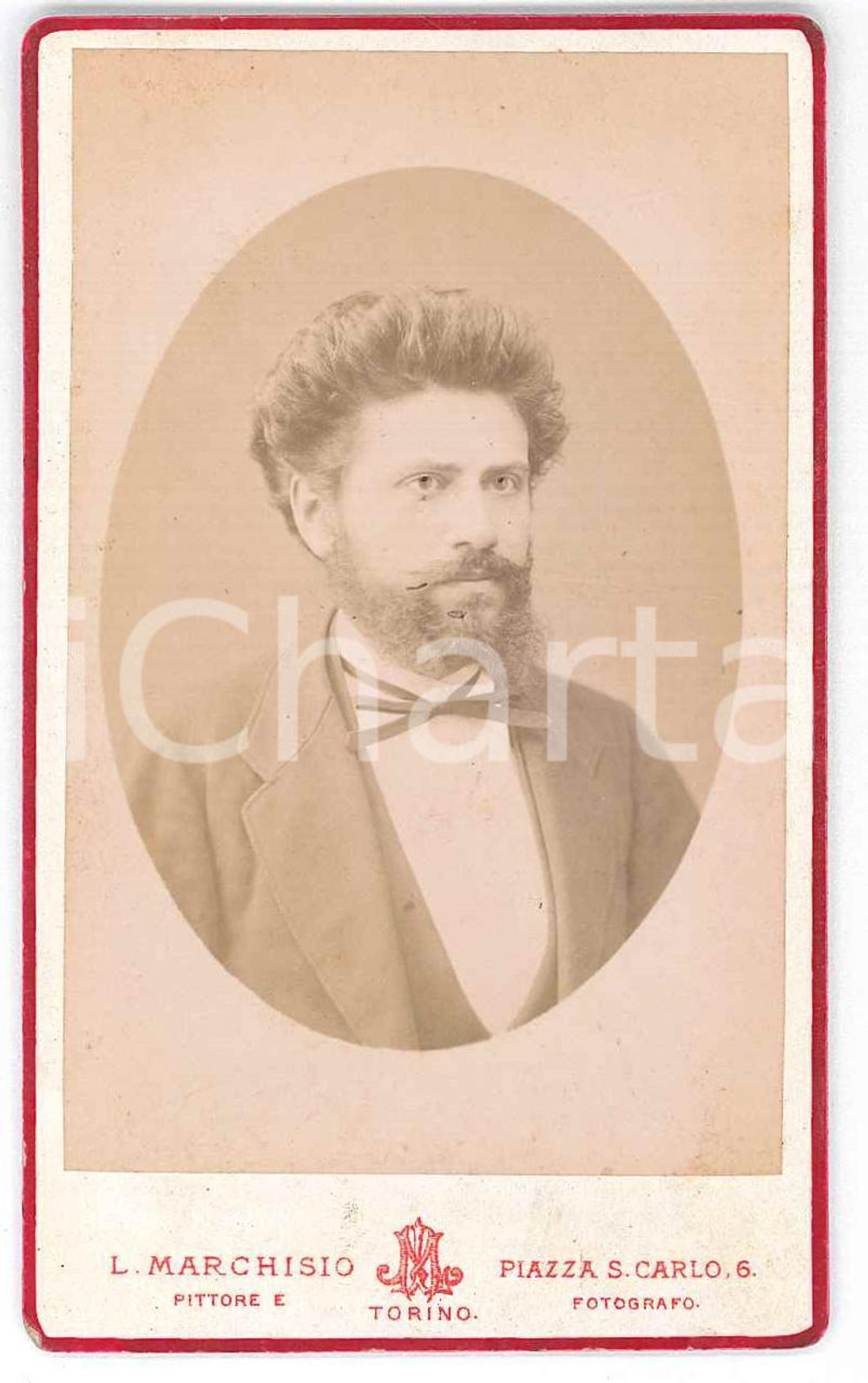 1880 ca TORINO Ritratto di un giovane uomo - Foto L. MARCHISIO CDV Fotografia d'epoca, su cartoncino morbido. FOTOGRAFO: L. Marchisio - Torino, piazza San Carlo 6 GOOD/buono  Formato: 6x10 cm originale e autentica 1