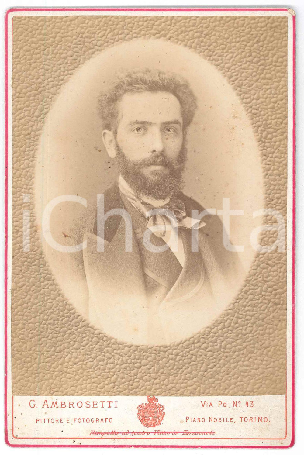 1875 ca TORINO Giovane uomo con cravattino a pois *Foto G. AMBROSETTI 11x16 cm Fotografia d'epoca su cartoncino morbido.FOTOGRAFO: G. Ambrosetti - Torino GOOD/buono  Formato: 11x16 cm originale e autentica 1