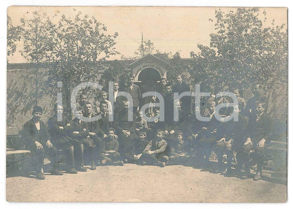1920 ca ITALIA Collegio religioso maschile - Una classe *Foto 12x9 cm Fotografia originale d'epoca, in formato cartolina postale. GOOD/buono  Formato: 12x9 cm originale e autentica 1