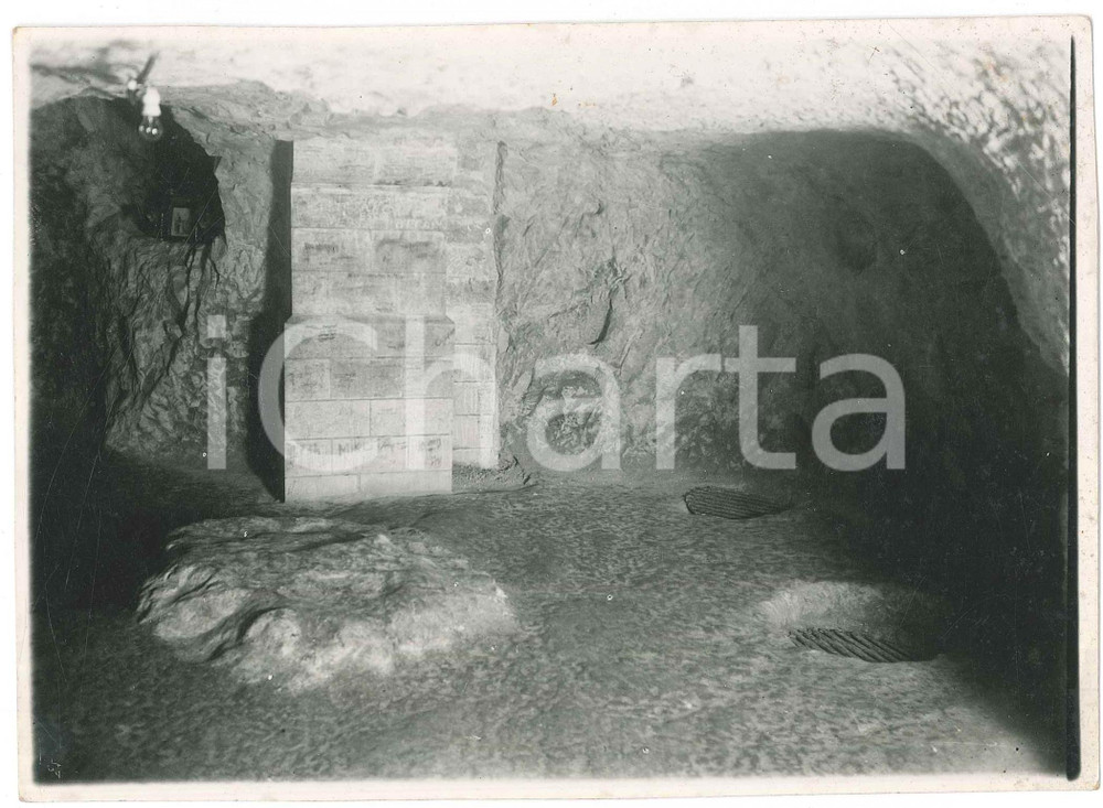 1960 ca NAZARETH (ISRAEL) St. Joseph's Church  - Interior - Photo 17x13 cm Fotografia originale d'epoca. POOR/danneggiato piegature angolari Formato: 17x13 cm originale e autentica 1