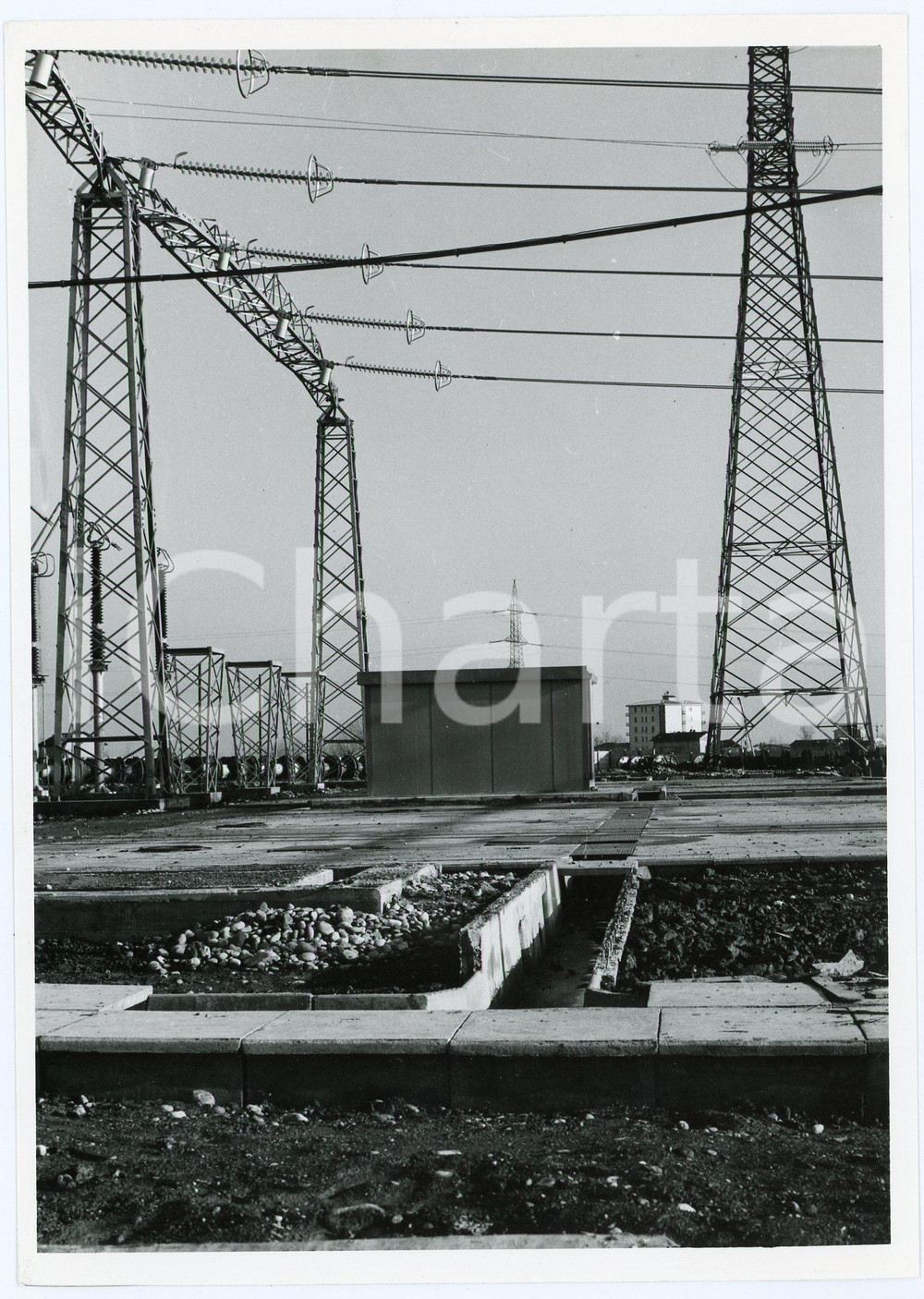 1965 VERDERIO (LC) Stazione elettrica - Foto 13x18 cm (4) Fotografia d'epoca. GOOD/buono minimi difetti di stampa Formato: 13x18 cm originale e autentica 1