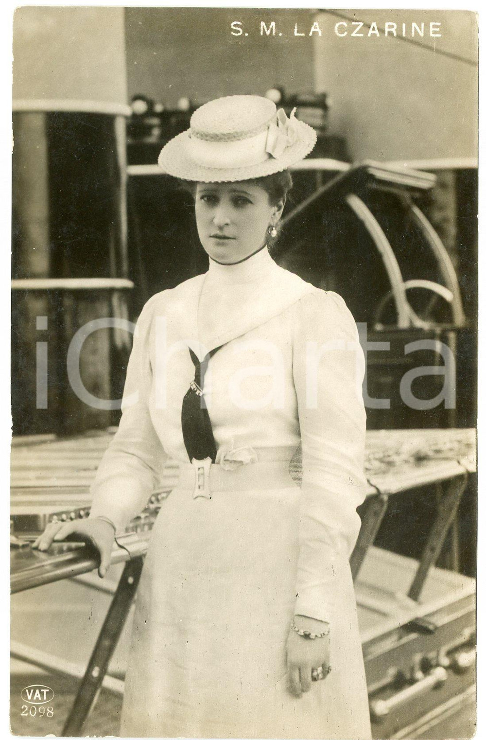 1910 ca HOUSE OF ROMANOV Tzarina Alexandra Feodorovna - Postcard FP NV (1)  Cartolina d'epoca, non viaggiata. FAIR/discreto Lievi Smussature agli angoli Formato: FP originale e autentica 1