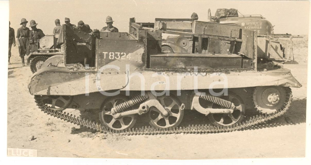 1941 WW1 CIRENAICA LIBIA Carri armati abbandonati dagli inglesi - Foto Ist. LUCE  Fotografia d'epoca, con didascalia originale al verso. GOOD/buono  Formato: 15x8 cm originale e autentica 1