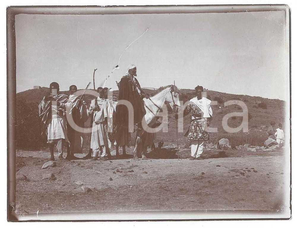 1905 ERITREA ITALIANA - SAGANEITI - Il degiae Micael TEMMARIN - Foto 12x9 cm  Fotografia d'epoca, con didascalia manoscritta al verso. GOOD/buono difetti di stampa Formato: 12x9 cm originale e autentica 1