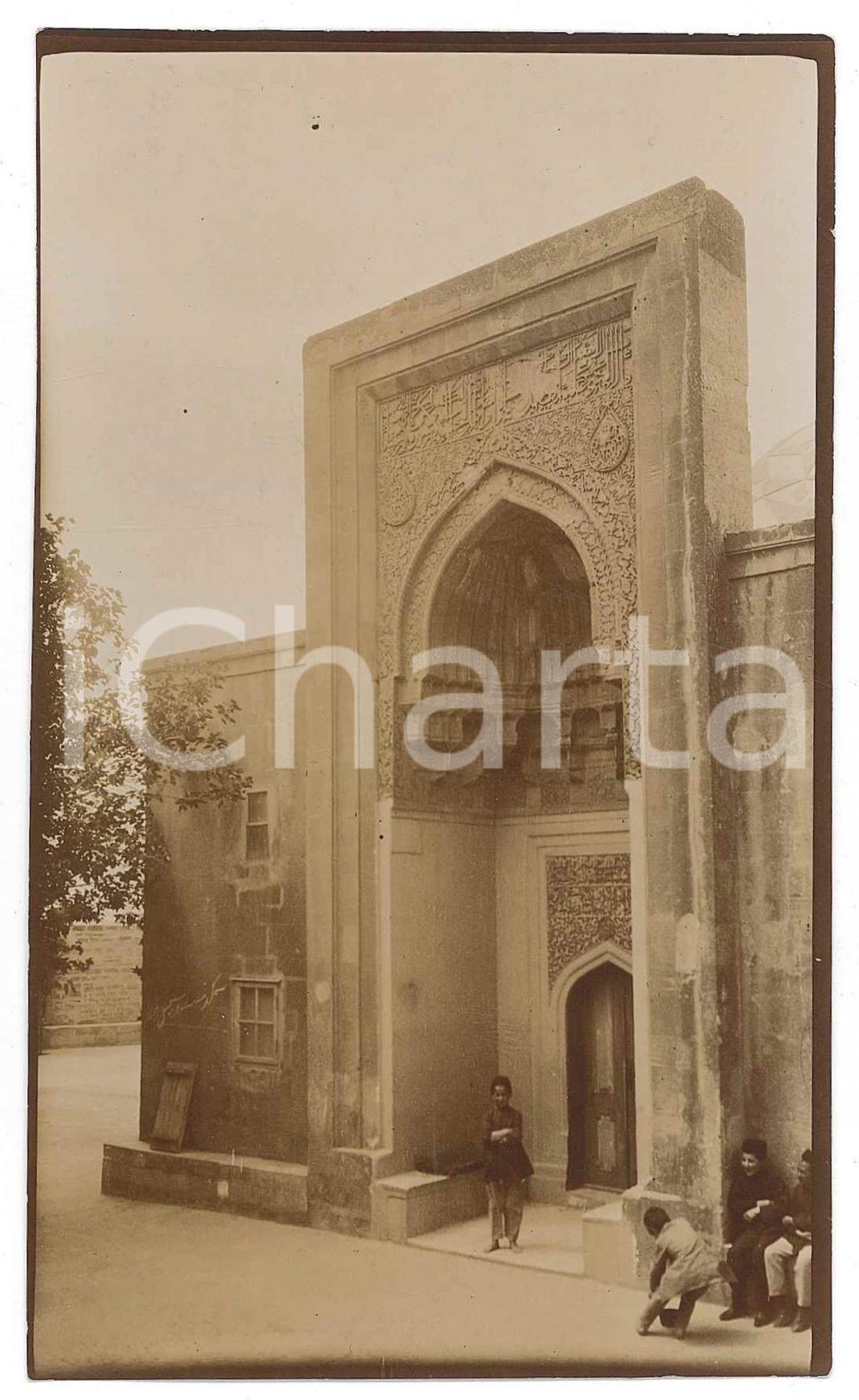 1905 ALESSANDRIA D'EGITTO - COSTUMI - Bambini presso una moschea - Foto 9x15 cm  Fotografia d'epoca. GOOD/buono  Formato: 9x15 cm originale e autentica 1