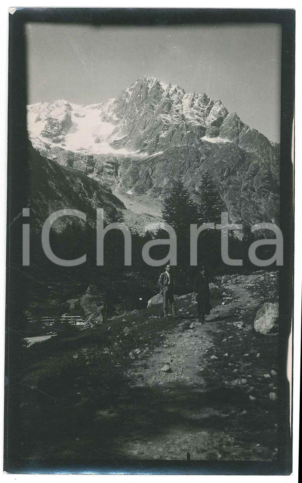 1920 Area di LIVIGNO - Escursionisti presso un torrente - Foto VINTAGE 9x14 cm  Fotografia d'epoca. GOOD/buono  Formato: 9x14 cm originale e autentica 1