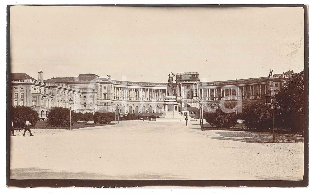 1910 ca WIEN (AUSTRIA) HOFBURG Palace - ANIMATED photo 15x9 cm  Fotografia d'epoca. GOOD/buono  Formato: 15x9 cm originale e autentica 1