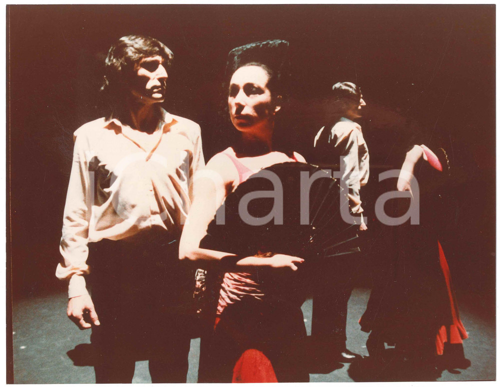 1984 ATER BALLETTO "Carmen" Antonio GADES Cristina HOYOS (2) Foto di scena  Fotografia originale, con didascalia al verso. GOOD/buono  Formato: 25x19 cm originale e autentica 1