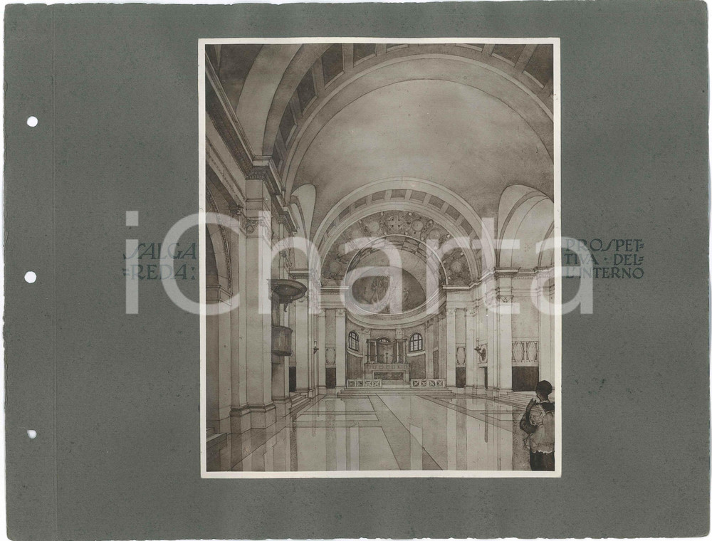 1920 SALGAREDA Chiesa parrocchiale - Chiesa per luogo montano *2 foto progetti Lotto di tre fotografie d'epoca, che mostrano il progetto degli architetti Ottavio Cabiati e Guido Ferrazza per la chiesa di Salgareda da un lato, e per una chiesa di montagna dall'altro.Montate sui due lati di un cartoncino morbido.CONDIZIONI: GFORMATO: 30x24 cm (cartoncino)     originale e autentica 1
