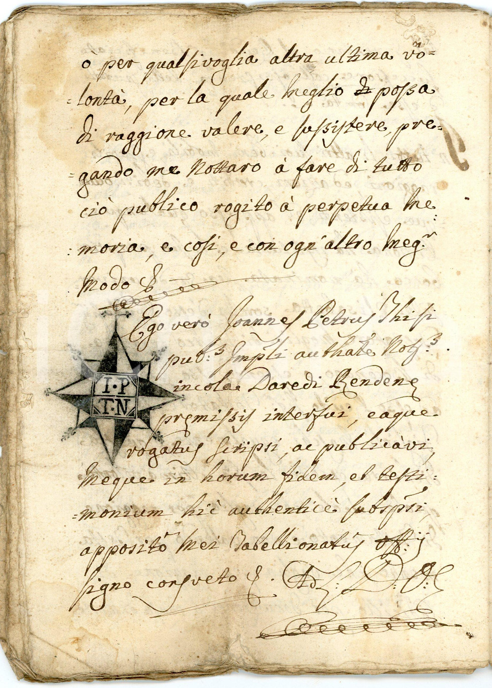 1753 MASSIMENO (TN) Testamento don Giovanni COZZINI con fondazione di beneficio Documento manoscritto, con copertina in cartoncino.Atto rogato dal notaio Giovanni Pietro Thisi, con bel tabellionato.E' aggiunta all'atto una minuta di due facciate, nelle quali si dice che il testamento &egrave; stato annullato da una successiva versione del 1768.PAGINE: 28 + copertina POOR/danneggiato piegature d'epoca e tarlature alle ultime pagine, oltre alla copertina in carta Formato: 15x22 cm originale e autentica 1