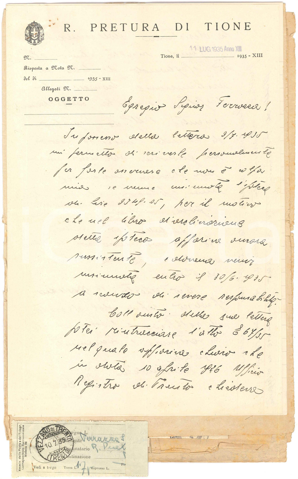 1935 SANTA MASSENZA (TN) Fascicolo su imposte famiglia FERRAZZA Fascicolo composto da documenti miscellanei relativi a un'imposizione fiscale e alla sua contestazione da parte della famiglia Ferrazza.PAGINE: 8 facciate POOR/danneggiato piegature d'epoca, gualciture e strappi marginali Formato: 21x34 cm originale e autentica 1