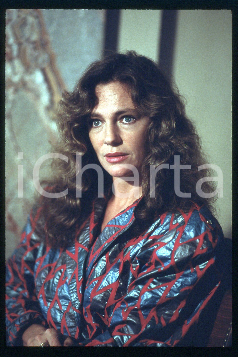 35mm vintage slide* 1985 ca ITALIA - CINEMA Jacqueline BISSET ritratto (4)  Diapositiva d'epoca, in formato 35 mm.CONDIZIONI: GOODNella diapositiva ICharta mette in vendita, sul negozio eBay e in esclusiva sul sito "icharta" il proprio archivio composto da numerose diapositive e negativi fotografici d'epoca, tutti originali e autentici, che attraversano la storia del costume italiano tra gli la fine degli anni Sessanta e Novanta.Si tratta di uno sguardo inedito sull'attualit&agrave;, la politica, la vita quotidiana, il gossip e la cultura, che fotografa il cambiamento della nazione in quest'ultimo scorcio del XX secolo. Un'occasione unica per il mercato del collezionismo, che vede finalmente disponibile un archivio eccezionale per vastit&agrave;, tematiche e condizioni, in un settore (il negativo fotografico e la diapositiva) di assoluta novit&agrave; e dalle interessanti prospettive di investimento. GOOD/buono   originale e autentica 1